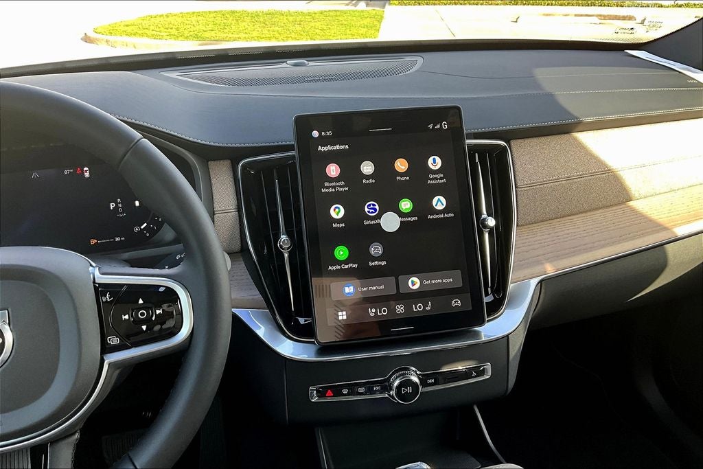 2026 Volvo XC90 B6 Plus 7-Seater