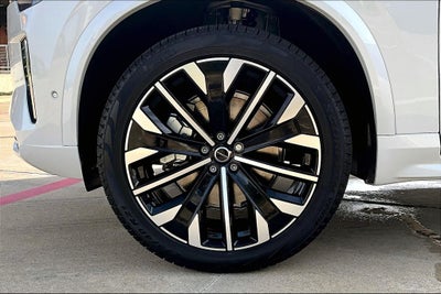 2026 Volvo XC90 B6 Plus 7-Seater