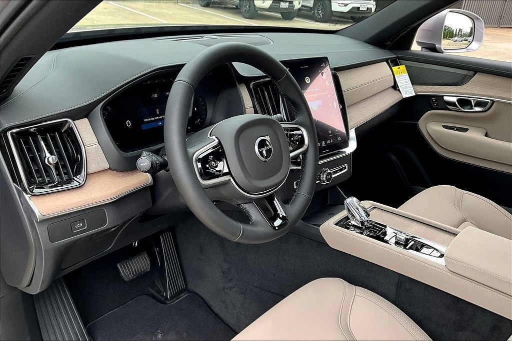 2026 Volvo XC90 B6 Plus 7-Seater