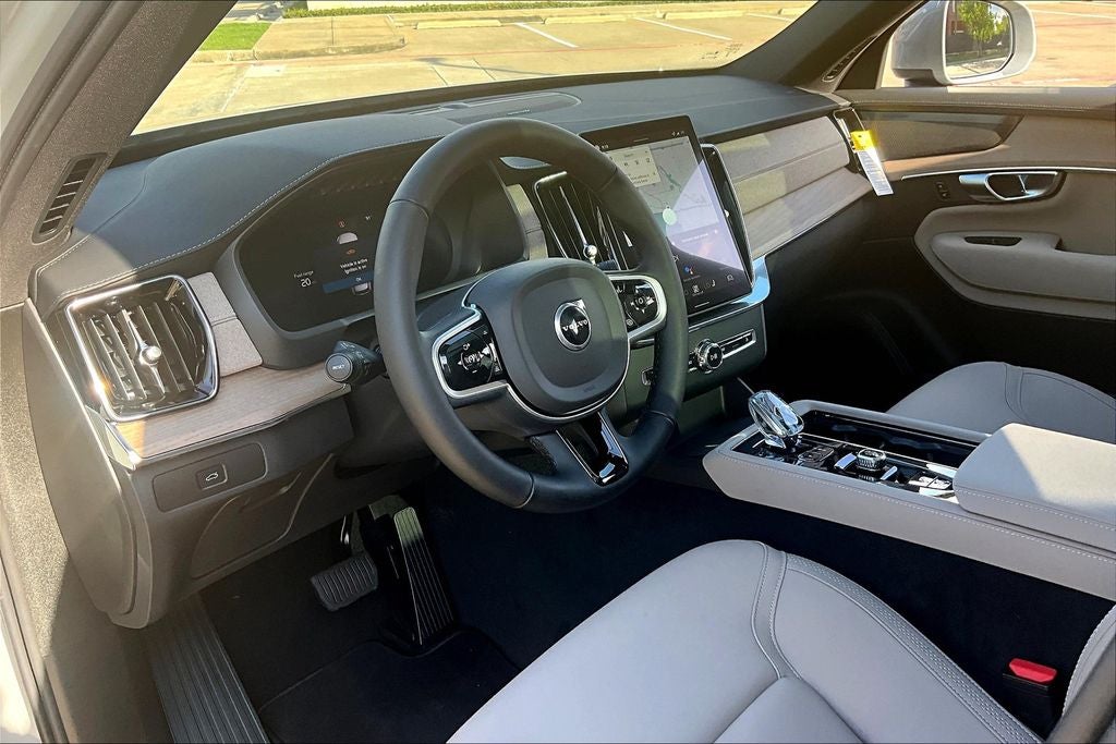 2026 Volvo XC90 B6 Plus 7-Seater