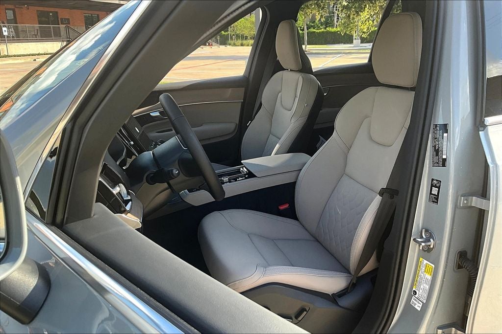 2026 Volvo XC90 B6 Plus 7-Seater