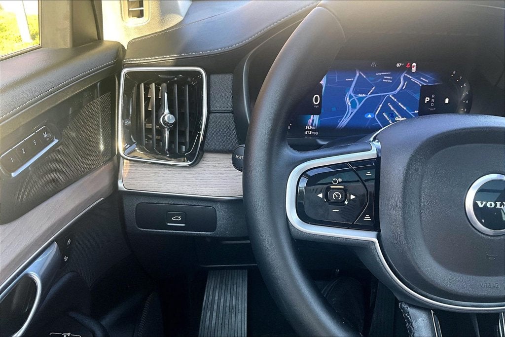 2026 Volvo XC90 B6 Plus 7-Seater