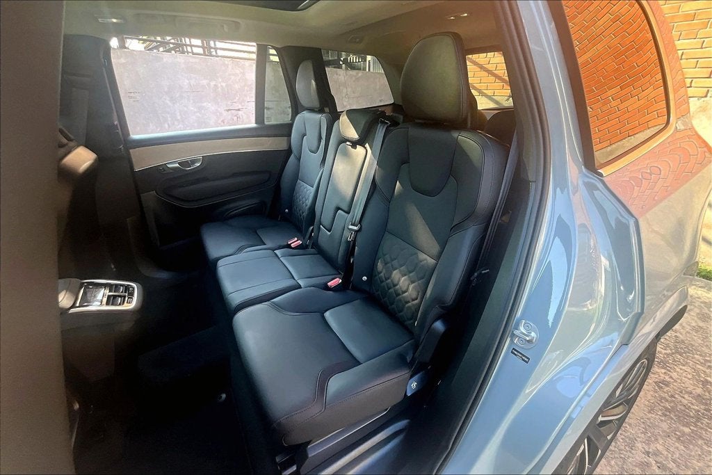 2026 Volvo XC90 B6 Plus 7-Seater