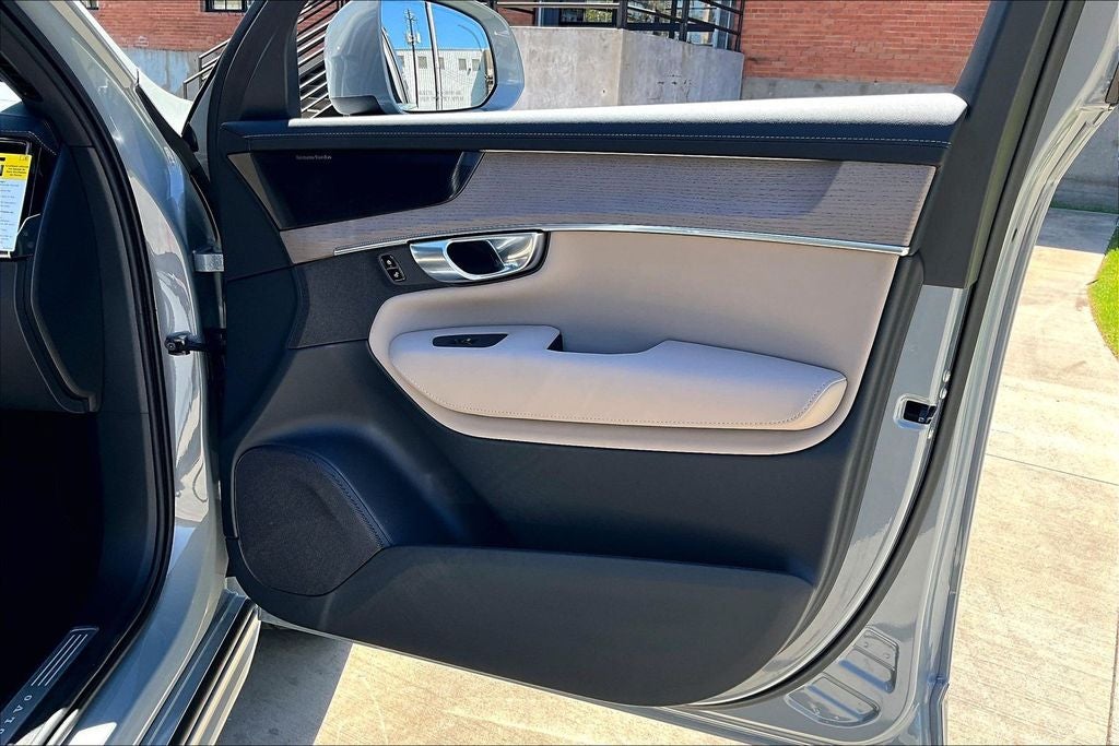 2026 Volvo XC90 B6 Plus 7-Seater