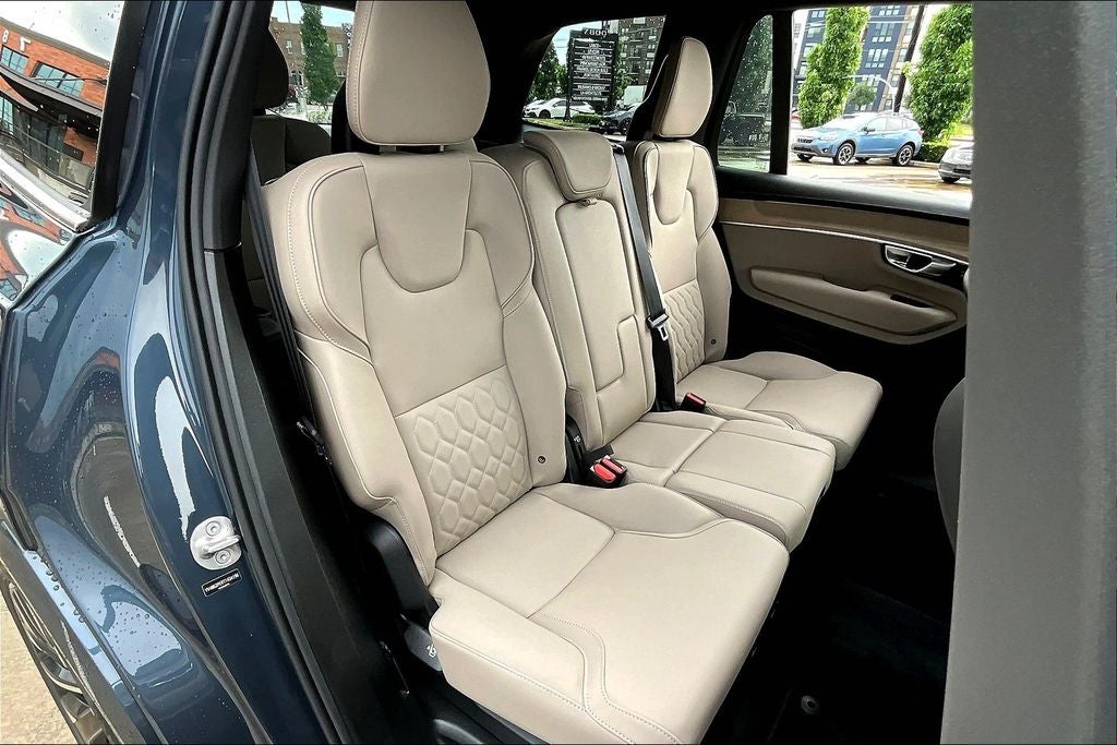 2026 Volvo XC90 B6 Plus 7-Seater