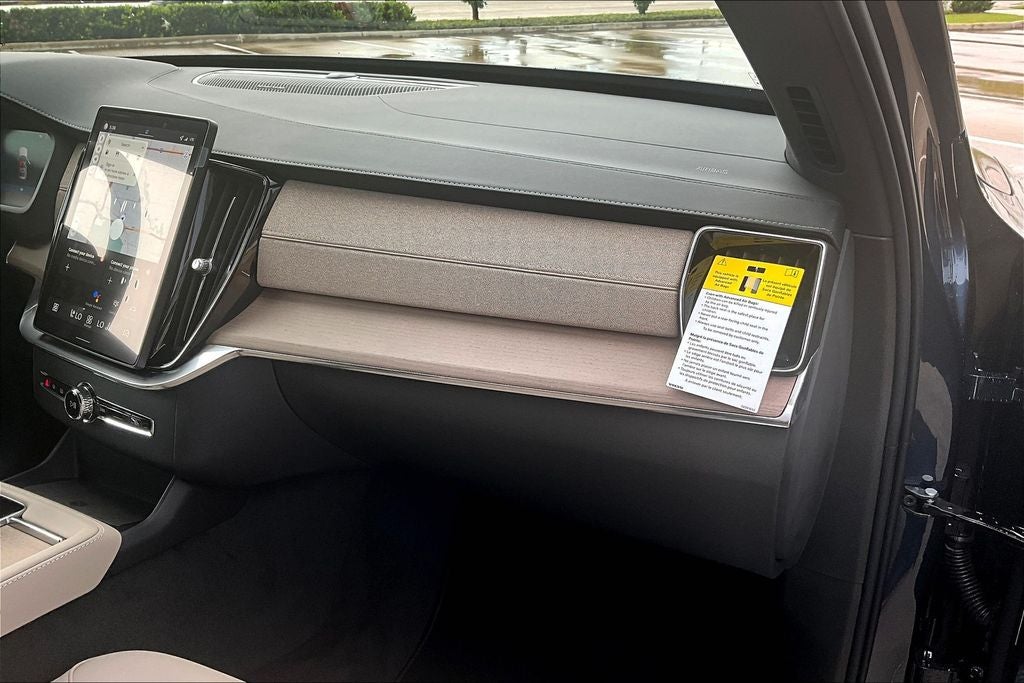 2026 Volvo XC90 B6 Plus 7-Seater