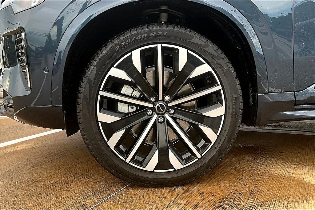 2026 Volvo XC90 B6 Plus 7-Seater