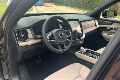 2026 Volvo XC90 B6 Plus 7-Seater