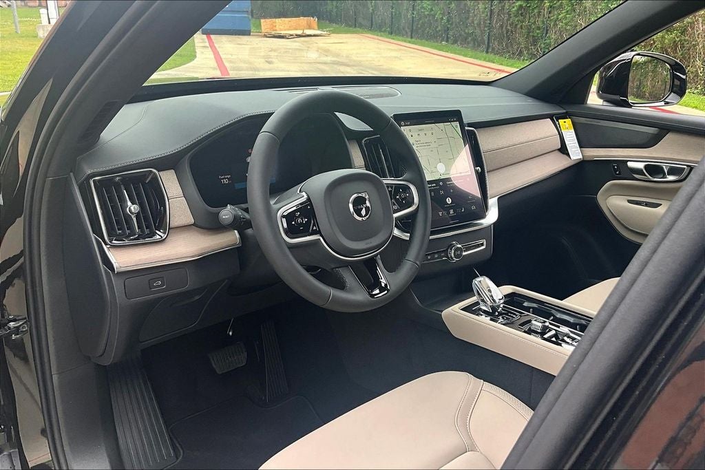 2026 Volvo XC90 B6 Plus 7-Seater