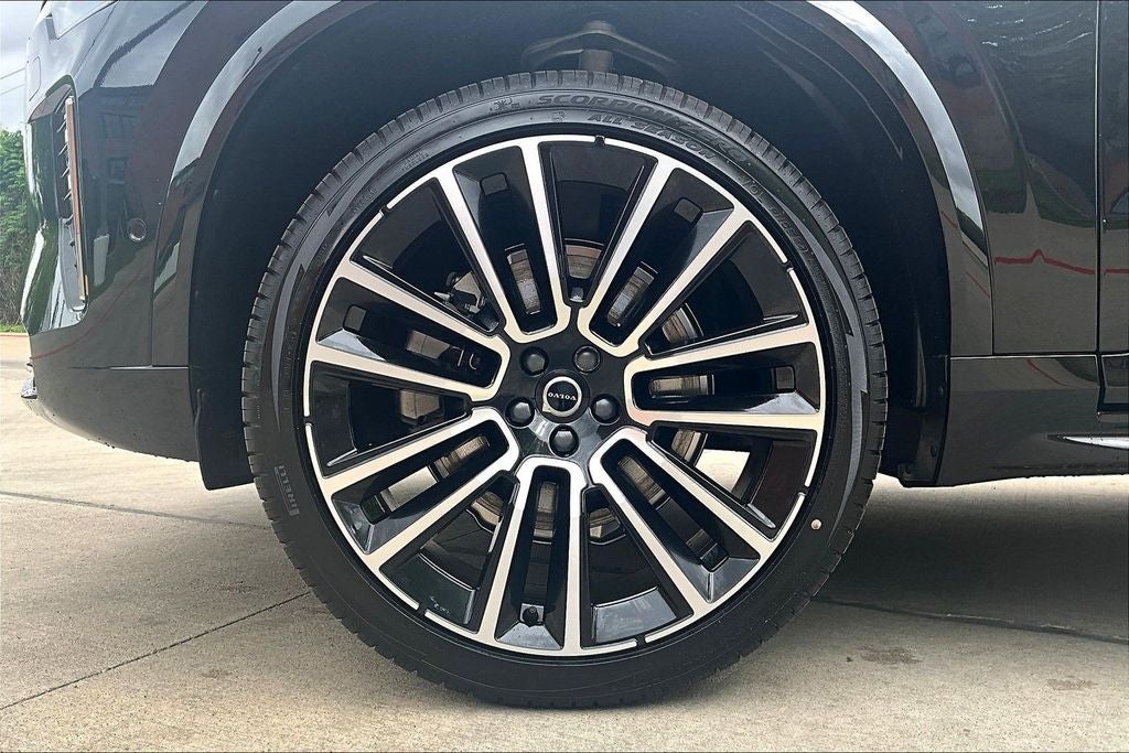 2026 Volvo XC90 B6 Plus 7-Seater