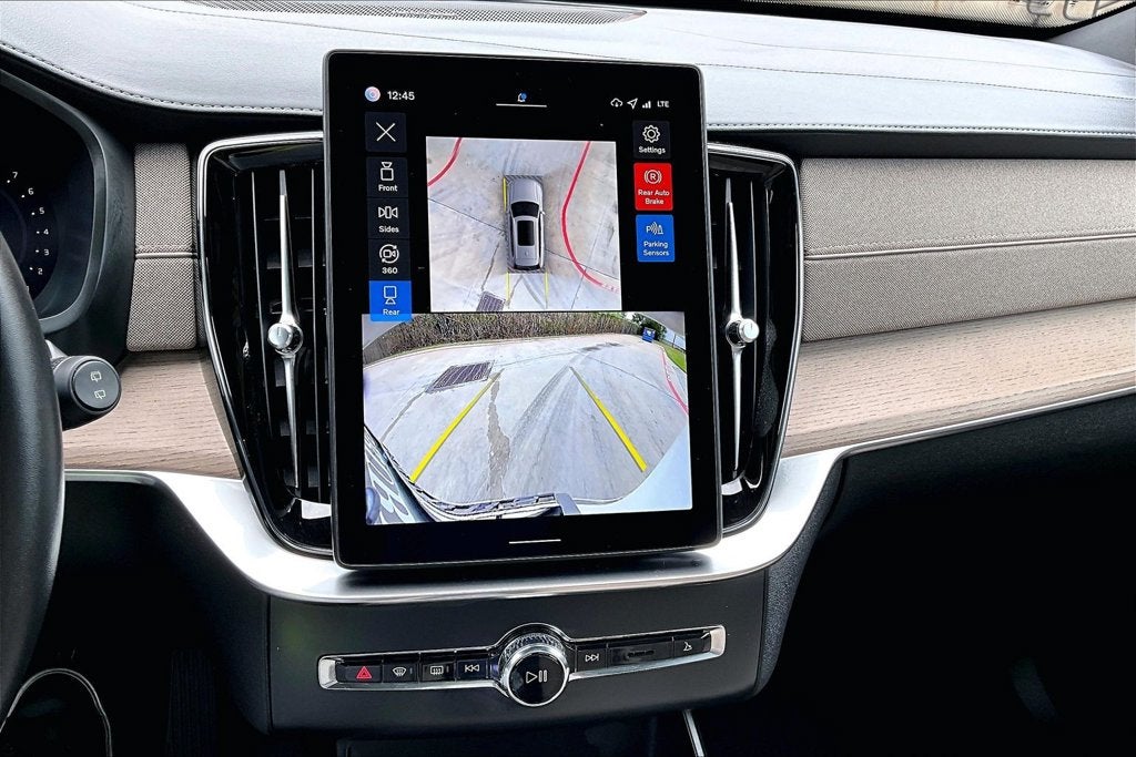 2026 Volvo XC90 B6 Plus 7-Seater