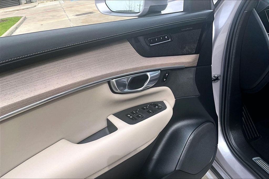 2026 Volvo XC90 B6 Plus 7-Seater