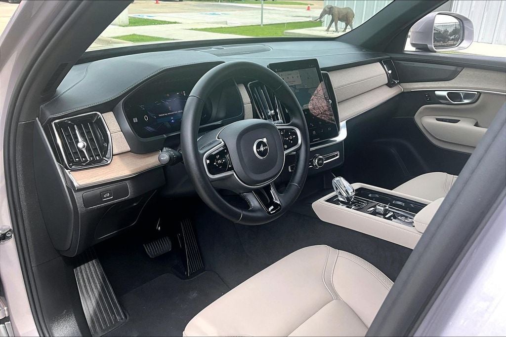 2026 Volvo XC90 B6 Plus 7-Seater