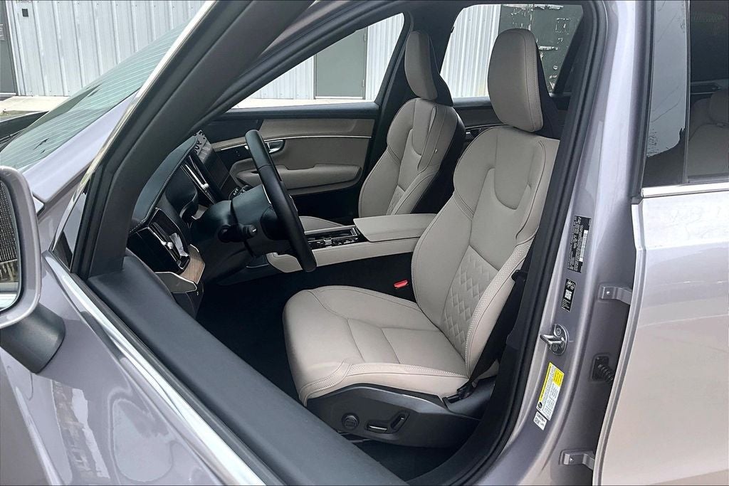 2026 Volvo XC90 B6 Plus 7-Seater