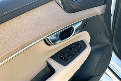 2026 Volvo XC90 B6 Plus 7-Seater