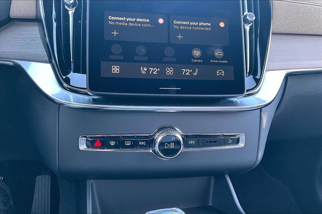 2026 Volvo XC90 B6 Plus 7-Seater