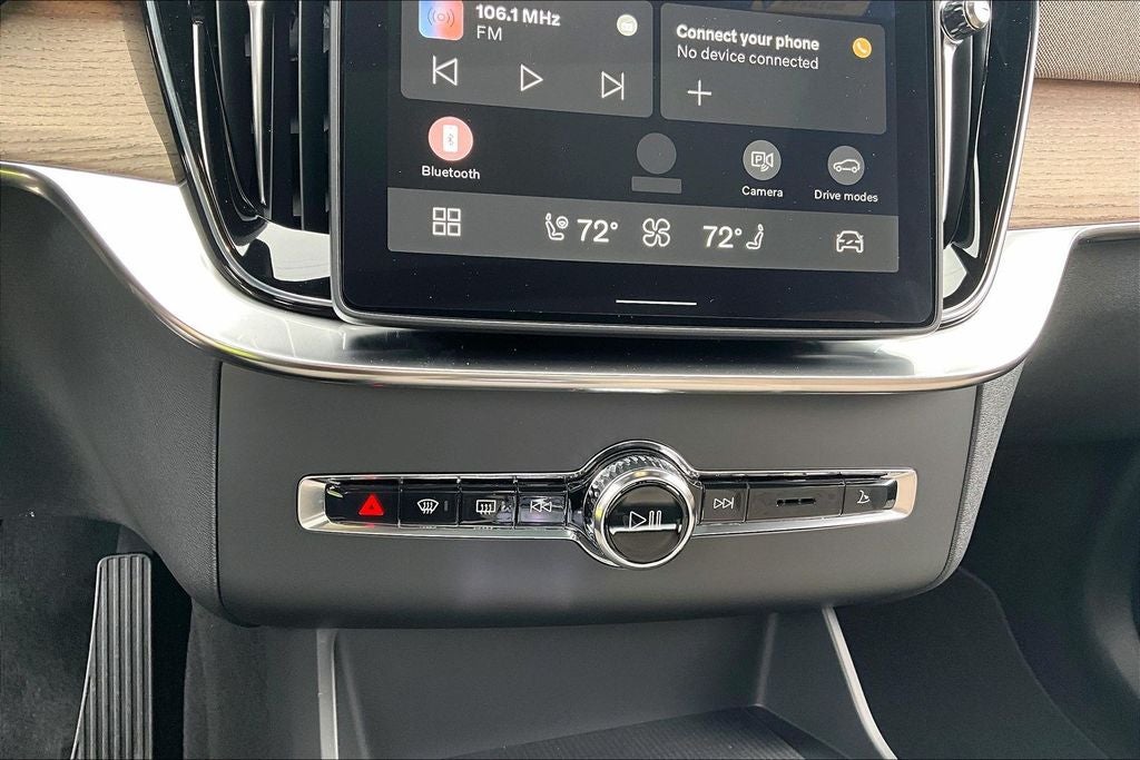 2026 Volvo XC90 B6 Plus 7-Seater