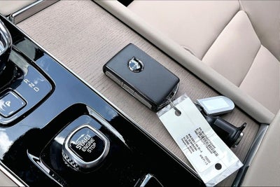 2026 Volvo XC90 B6 Plus 7-Seater