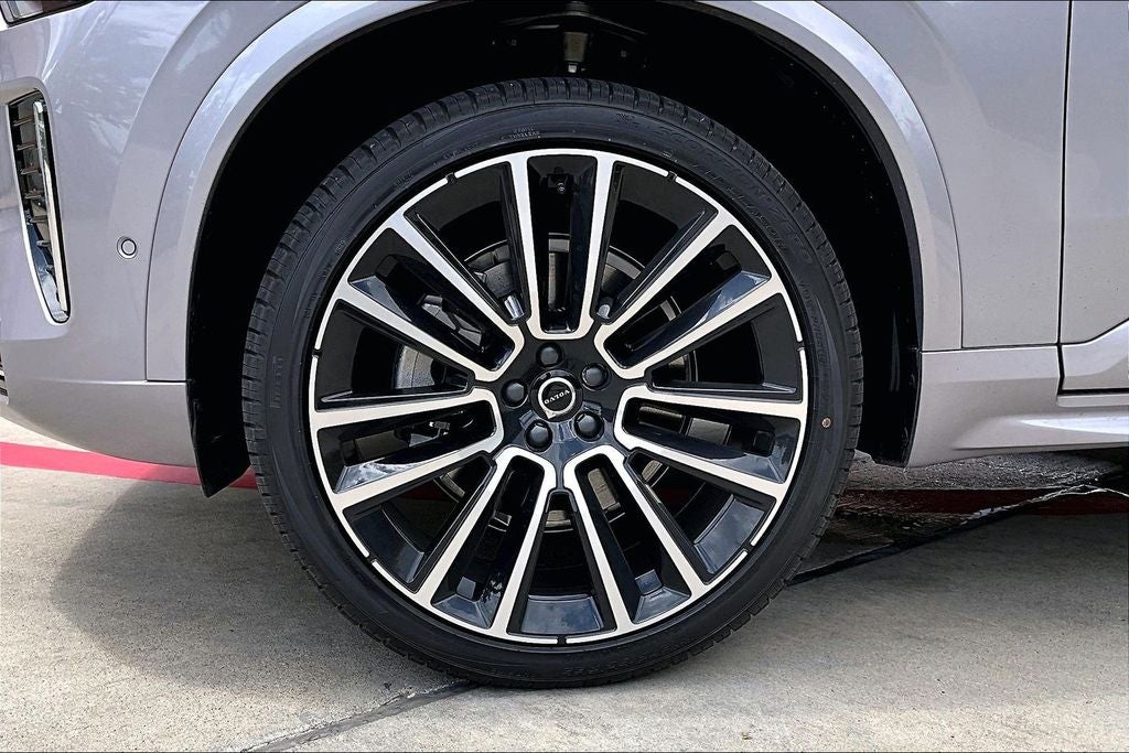 2026 Volvo XC90 B6 Plus 7-Seater