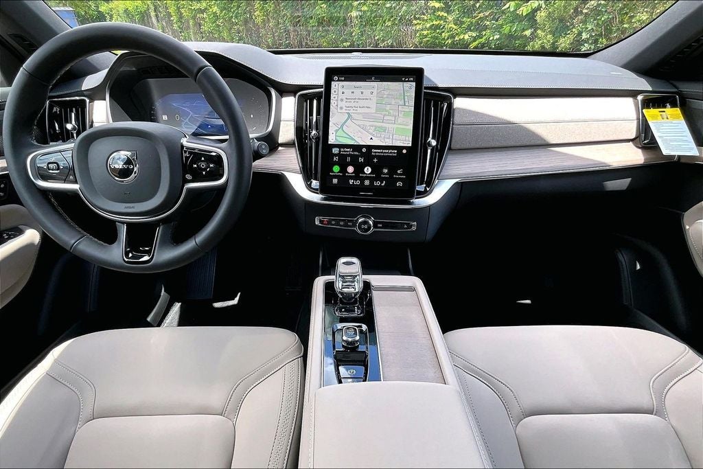 2026 Volvo XC90 B6 Plus 7-Seater