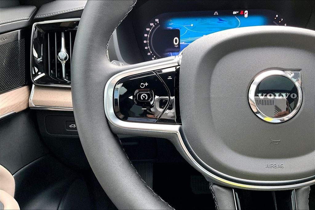 2026 Volvo XC90 B6 Plus 7-Seater