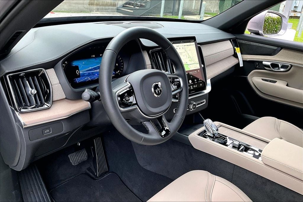 2026 Volvo XC90 B6 Plus 7-Seater