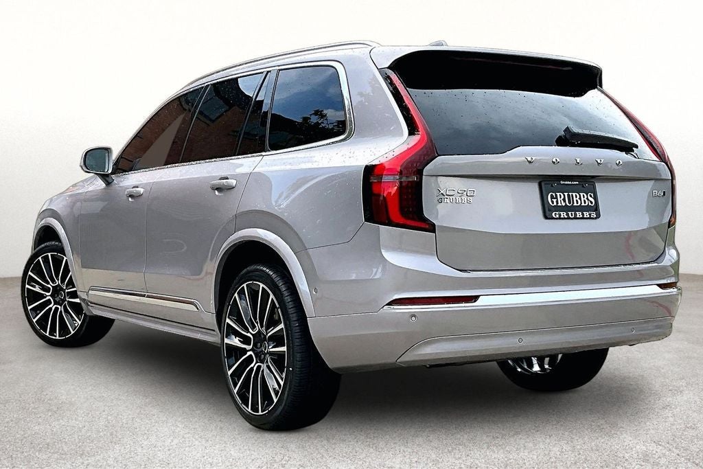 2026 Volvo XC90 B6 Plus 7-Seater