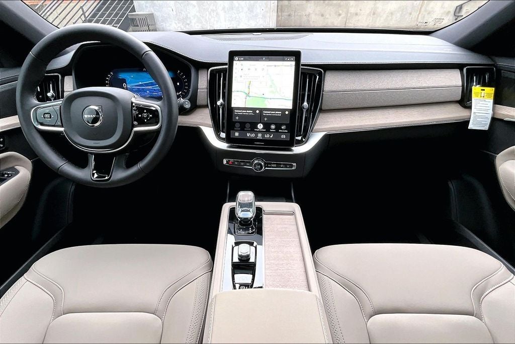 2026 Volvo XC90 B6 Plus 7-Seater