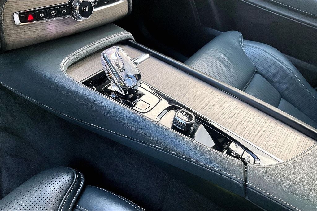 2024 Volvo XC90 Ultimate