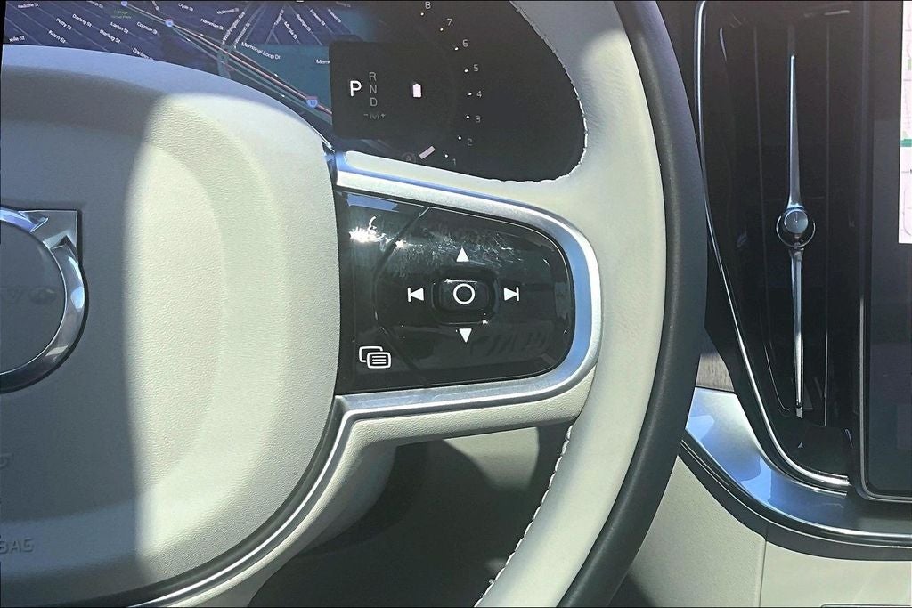 2026 Volvo XC90 B6 Ultra