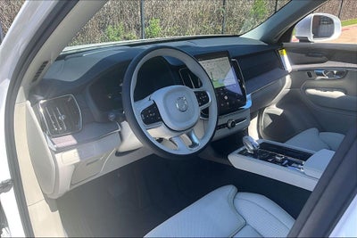 2026 Volvo XC90 B6 Ultra