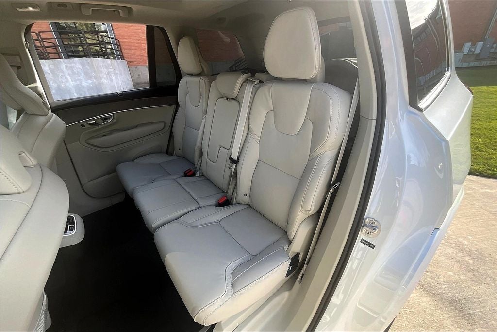 2026 Volvo XC90 B6 Ultra