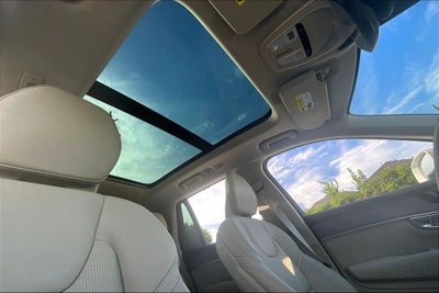 2026 Volvo XC90 B6 Ultra