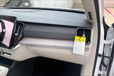 2026 Volvo XC90 B6 Ultra