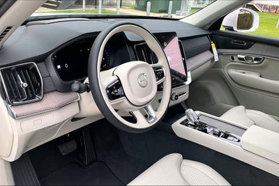 2026 Volvo XC90 B6 Ultra