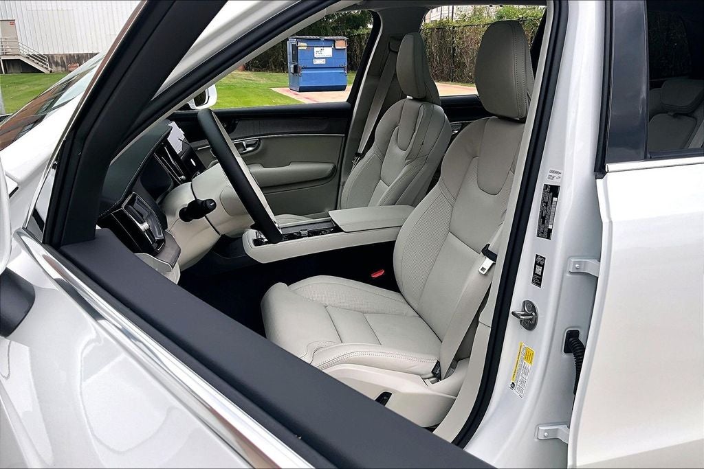 2026 Volvo XC90 B6 Ultra