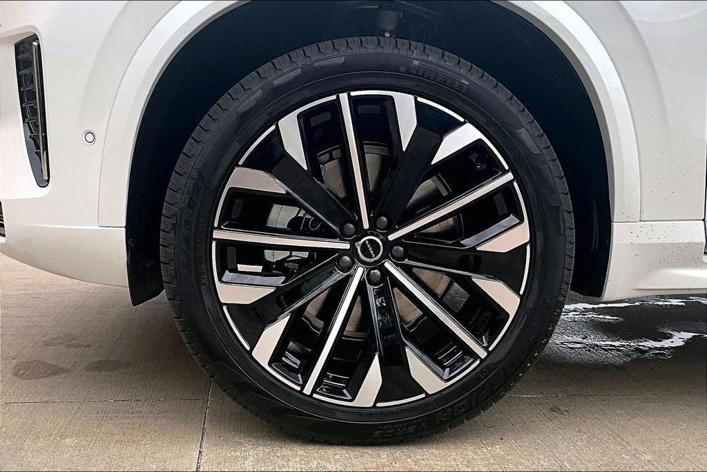 2026 Volvo XC90 B6 Ultra