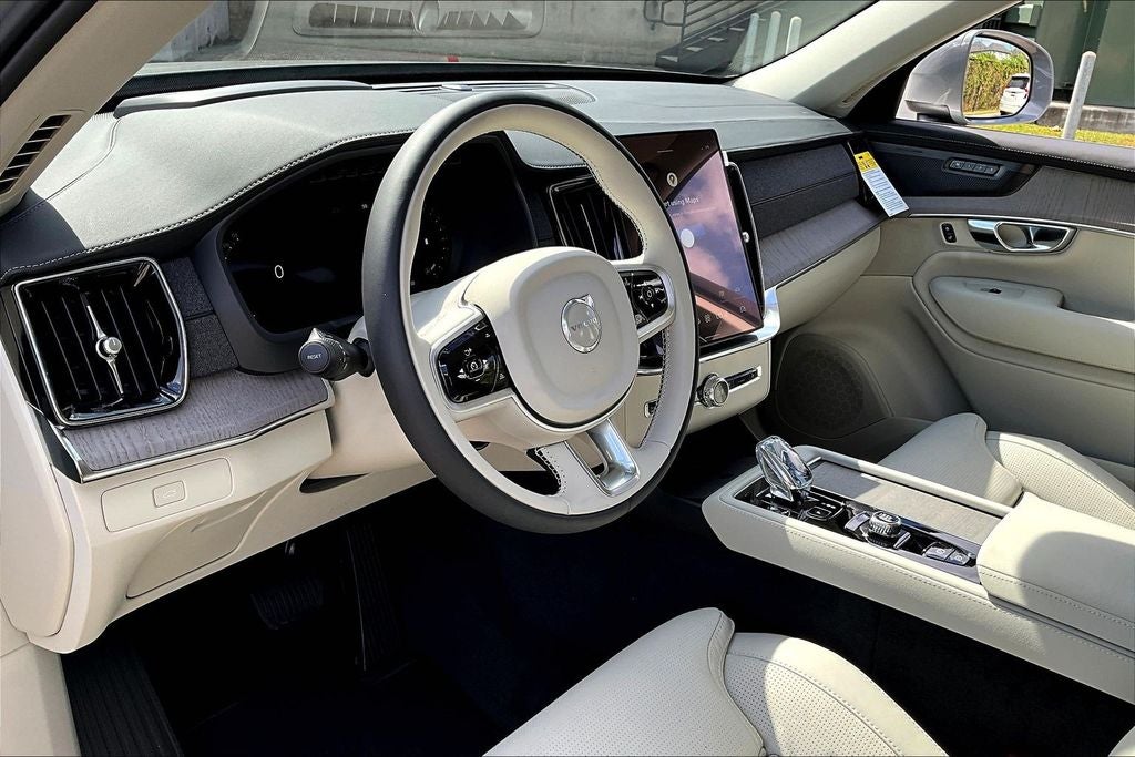 2026 Volvo XC90 B6 Ultra