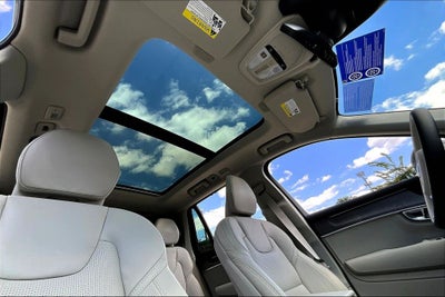 2026 Volvo XC90 B6 Ultra