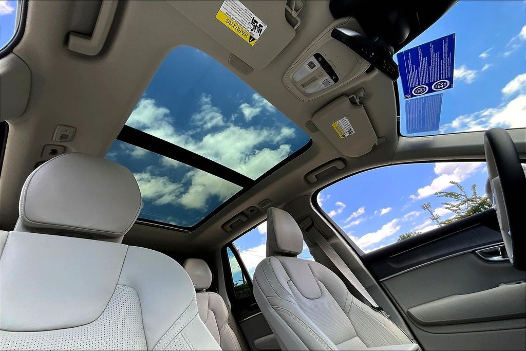 2026 Volvo XC90 B6 Ultra