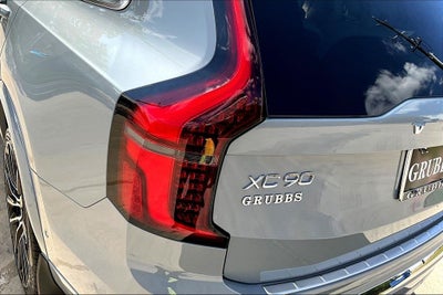 2026 Volvo XC90 B6 Ultra