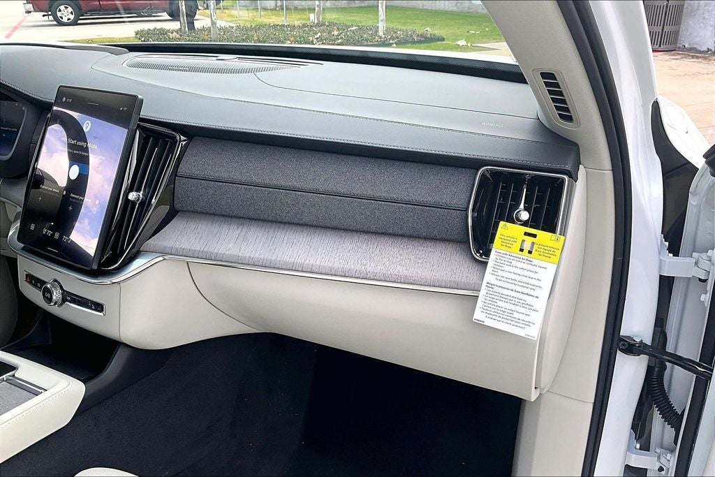 2026 Volvo XC90 B6 Ultra