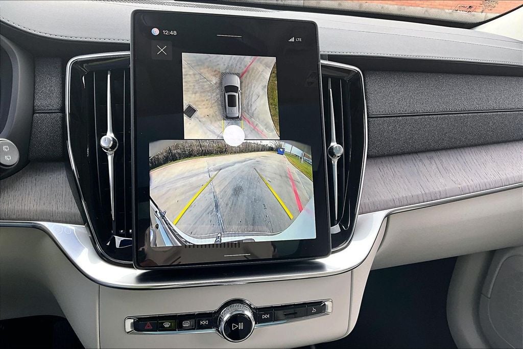 2026 Volvo XC90 B6 Ultra