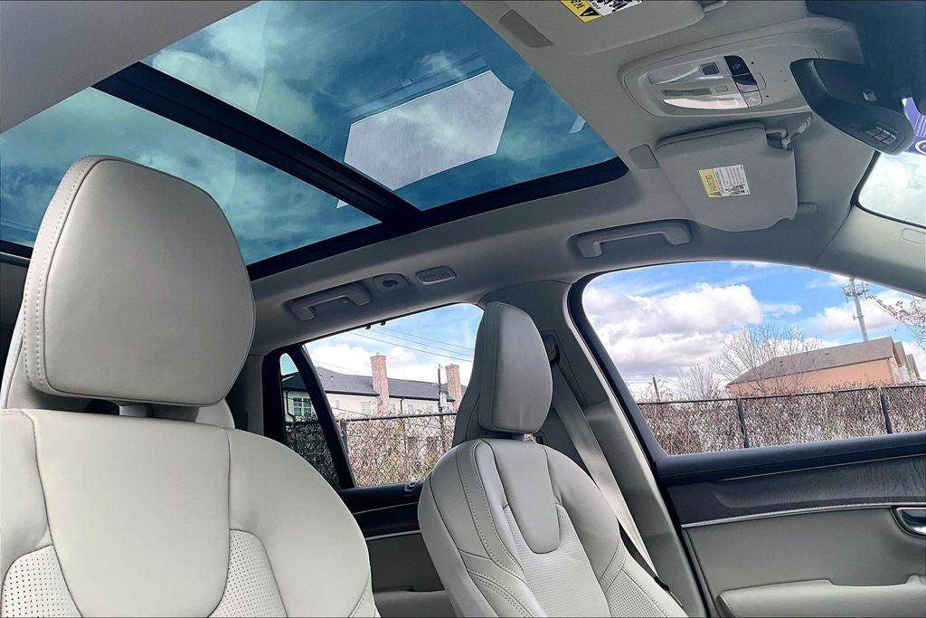 2026 Volvo XC90 B6 Ultra