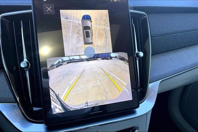 2026 Volvo XC90 B6 Ultra