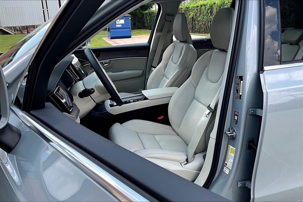 2026 Volvo XC90 B6 Ultra