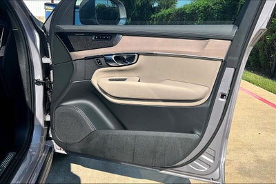 2026 Volvo XC90 B6 Ultra