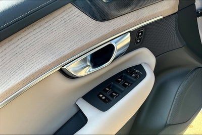 2026 Volvo XC90 B6 Ultra