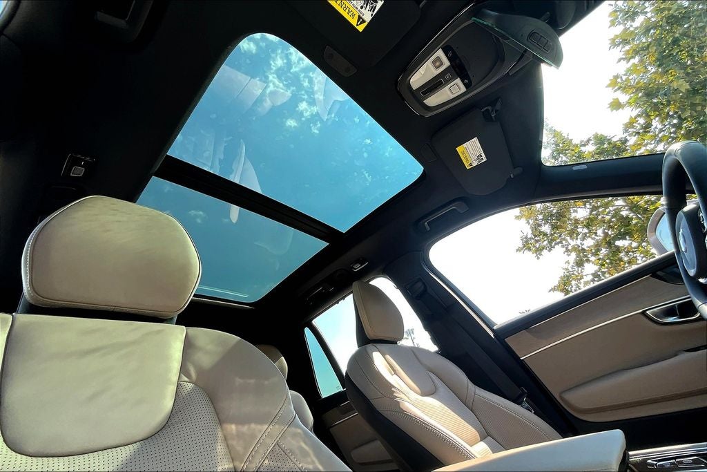 2026 Volvo XC90 B6 Ultra