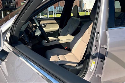 2026 Volvo XC90 B6 Ultra